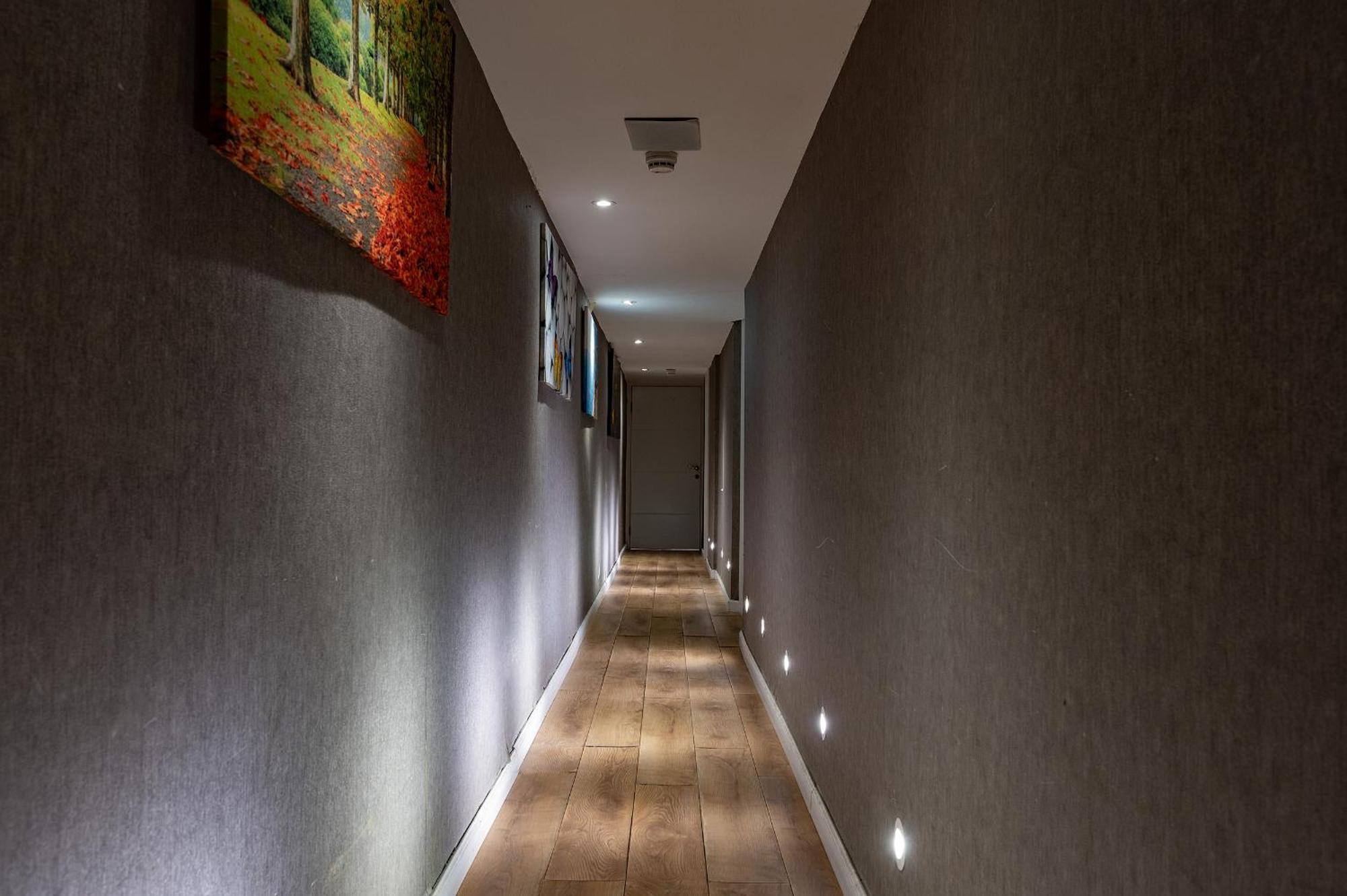 Lago Suites Hotel เยรูซาเลม ภายนอก รูปภาพ